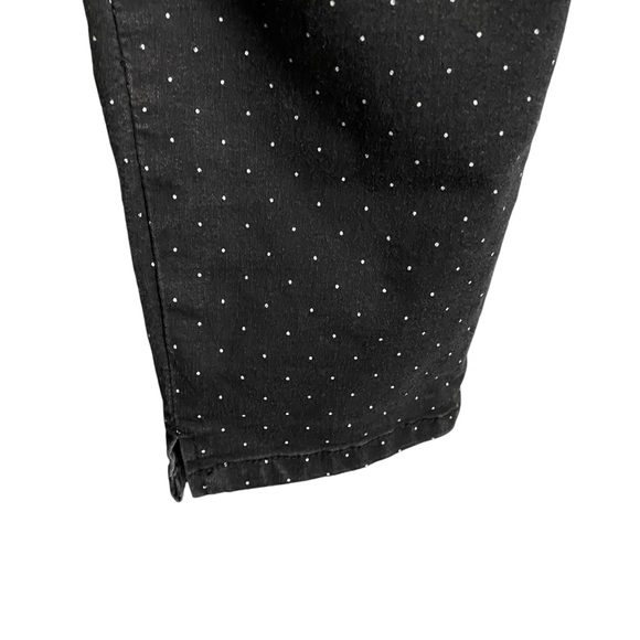 Democracy Women's Black Polka Dot Crop Denim Jeans - Picture 4 of 9